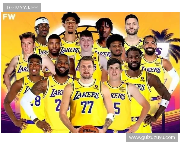 湖人队新赛季阵容揭晓 詹姆斯与戴维斯携手带队冲击总冠军